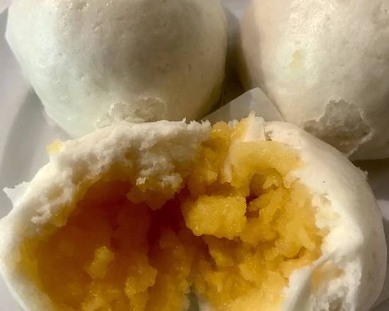 216- Steamed Custard Buns 奶黄包